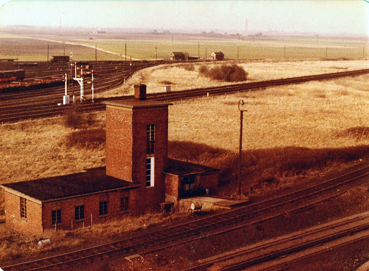 Whitemoor Up Hump 1980 view 1 from lighting tower